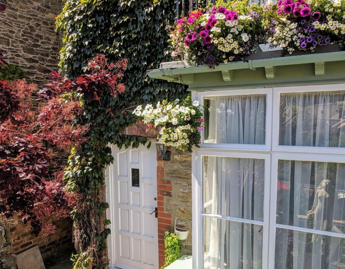 린턴 Lee House B&B 외부 사진
